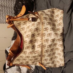 Large Dooney and Bourke purse